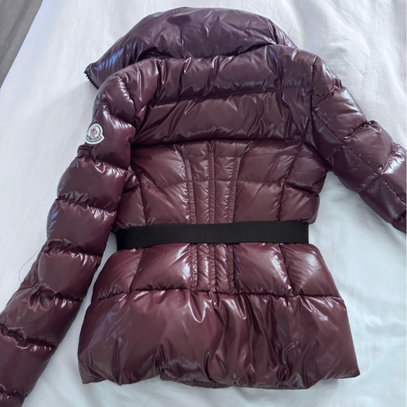 Moncler Jackets & Blazers - LIKE NEW😍RARE❤️MONCLER❤️WOMEN’S JACKET